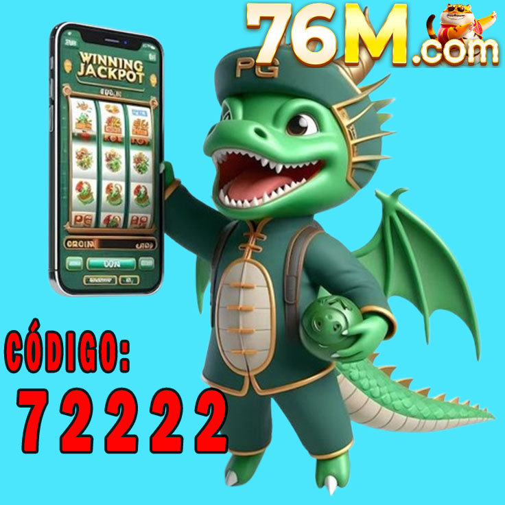 Jovens em uma sala de aula de informática.